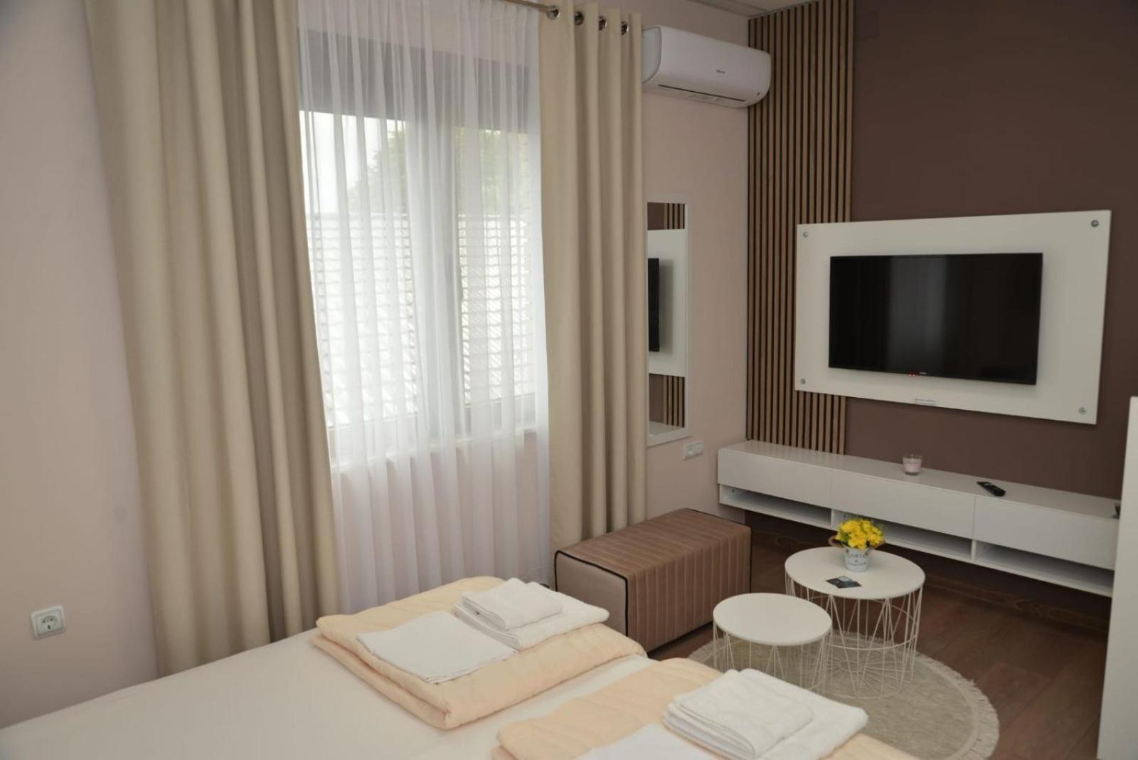 Apartmani Tomic Kladovo Exterior photo